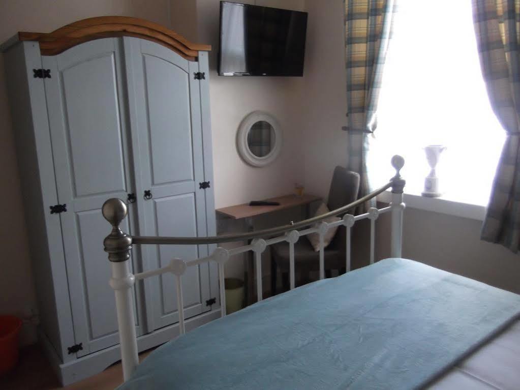 J'S Mayfair Guest House بلاكبول المظهر الخارجي الصورة